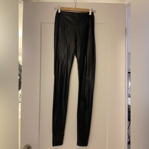 Aritzia Wilfred Free Daria